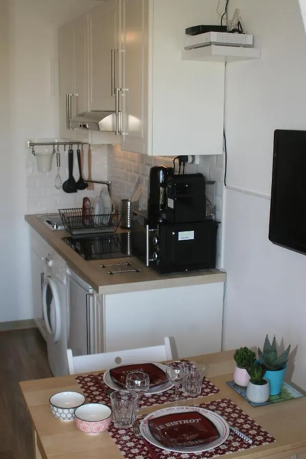 Studio Le Fabrina Riviera Nice 0*,  France